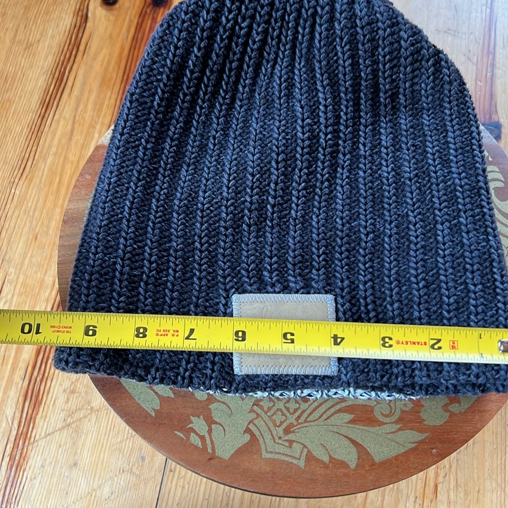 Set of 2 Love Your Melon Distressed Slouchy Beanies - Picture 9 of 16